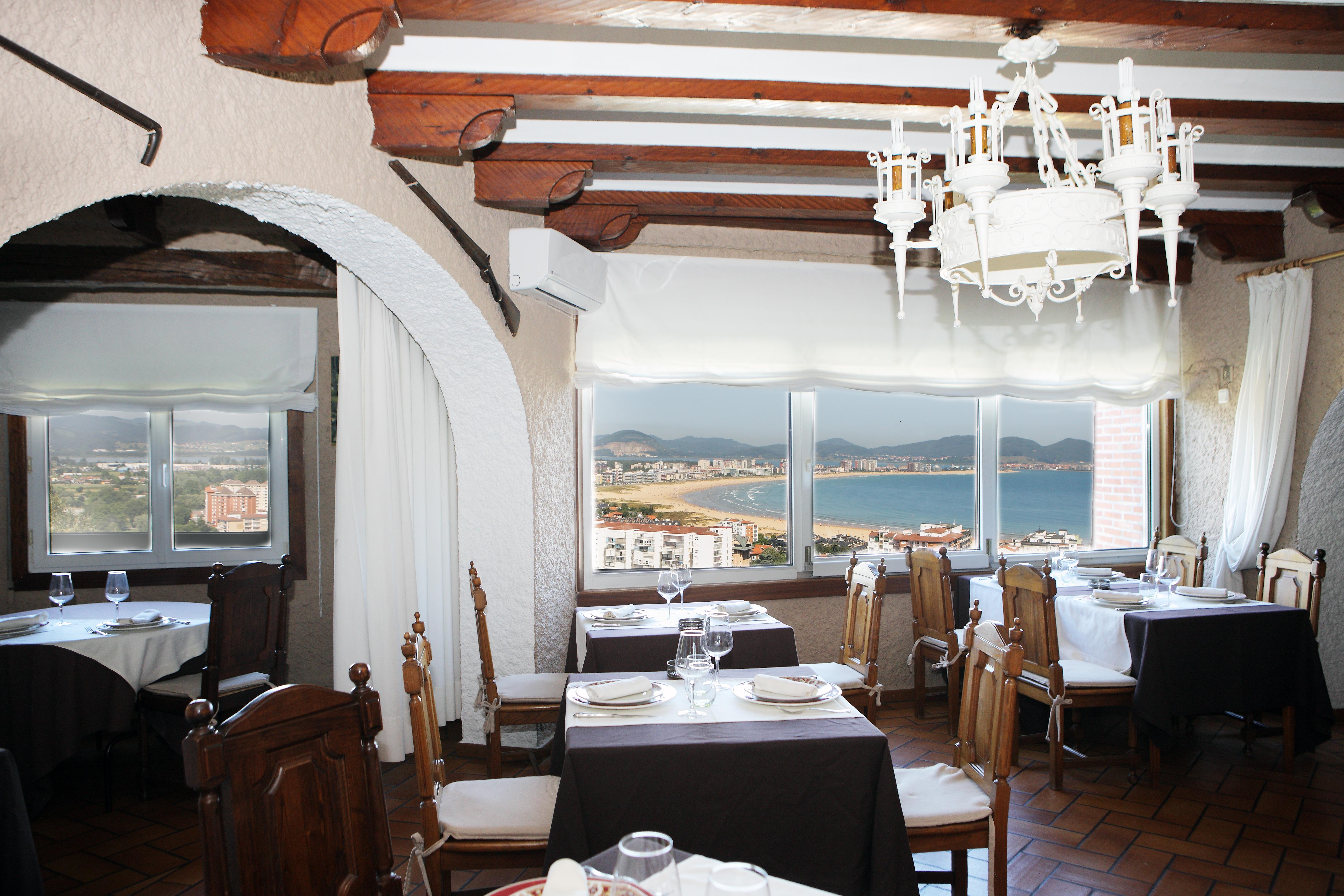 Hotel Restaurante Risco Laredo Luaran gambar